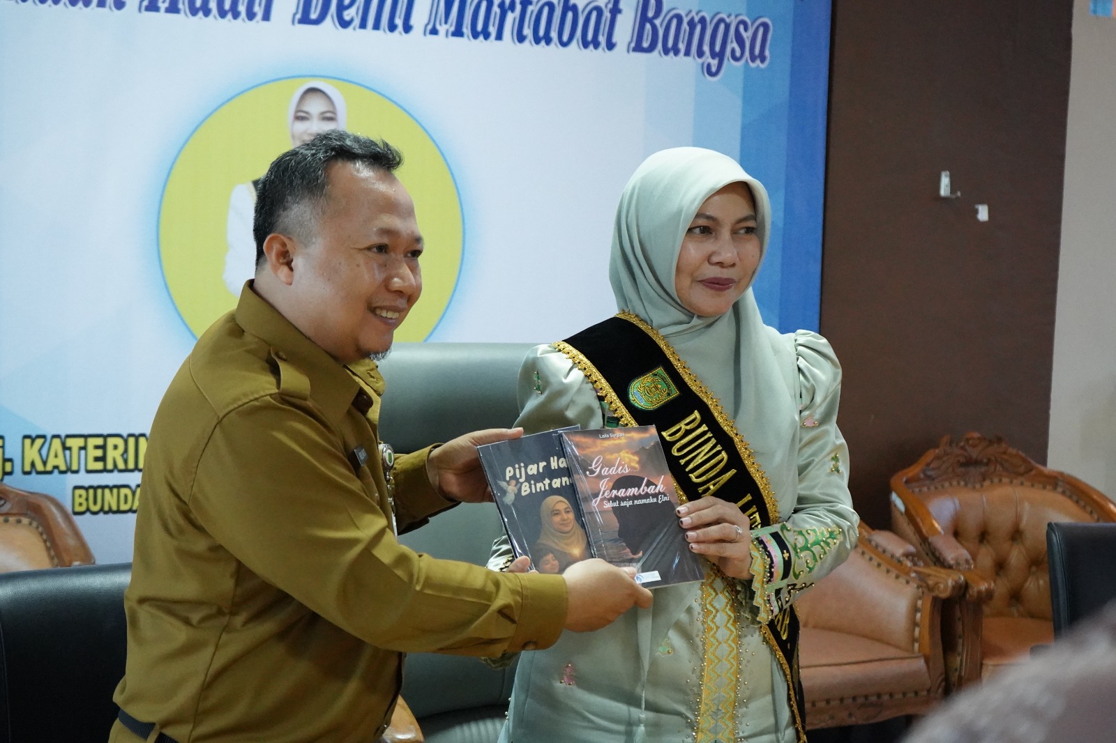 88770f8d812b0f9d8273f2bd1fb3cd25