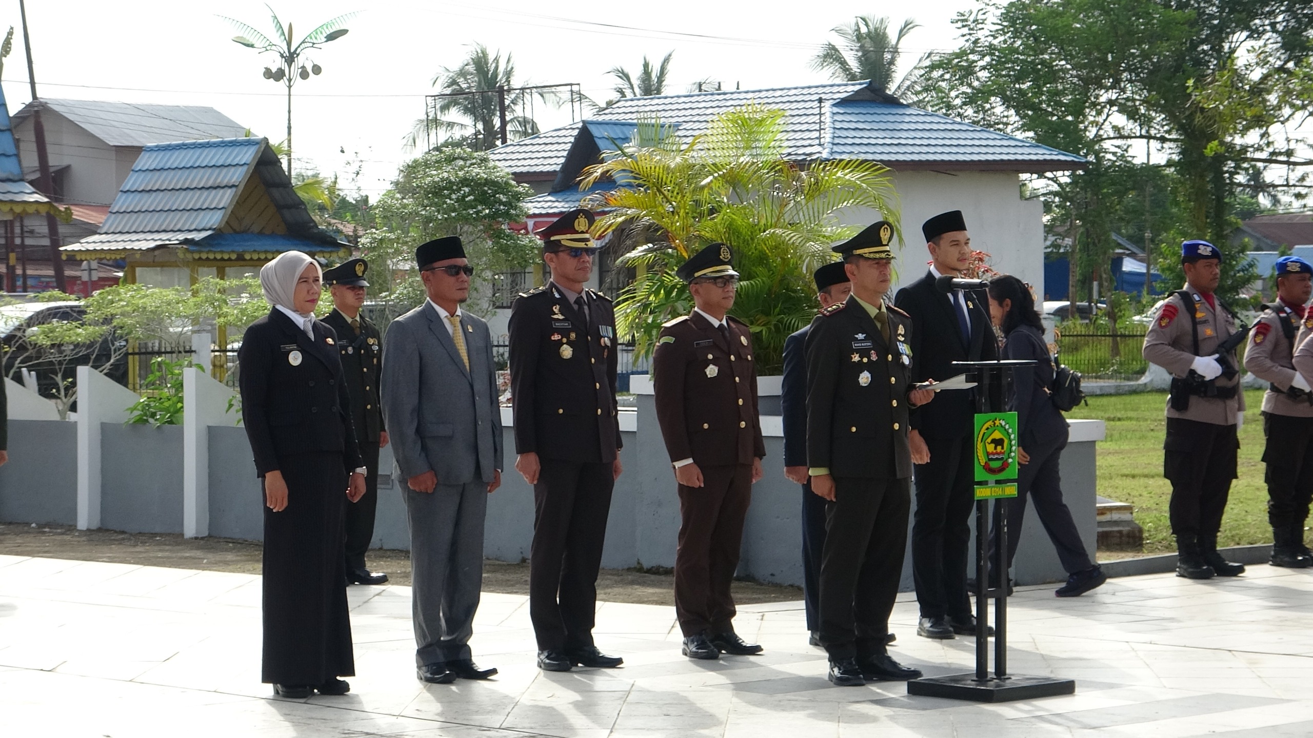 fdd033d7da5a76f2b1805e33373249bf